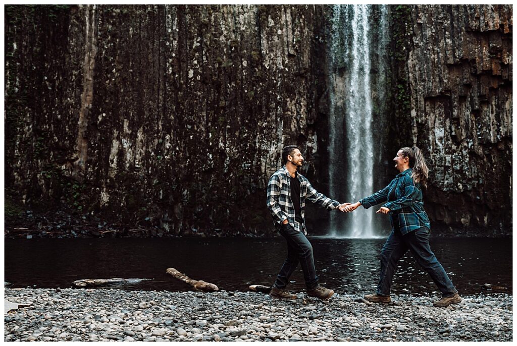 Oregon Engagement Photography - Romantic Waterfall Engagement Session | Lauren + Dylan