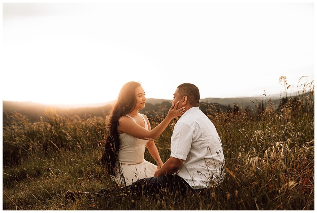 Oregon Engagement Photography - Golden Hour Engagement Session | Kelsey + Lenny