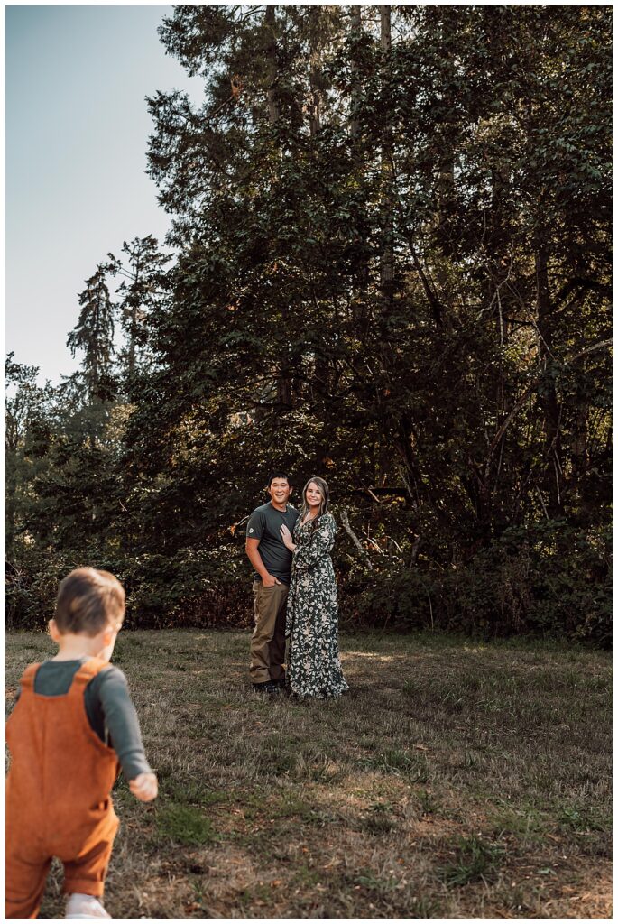 Oregon Family Photography, Photography - Why Fall is the Perfect Season for Family Sessions